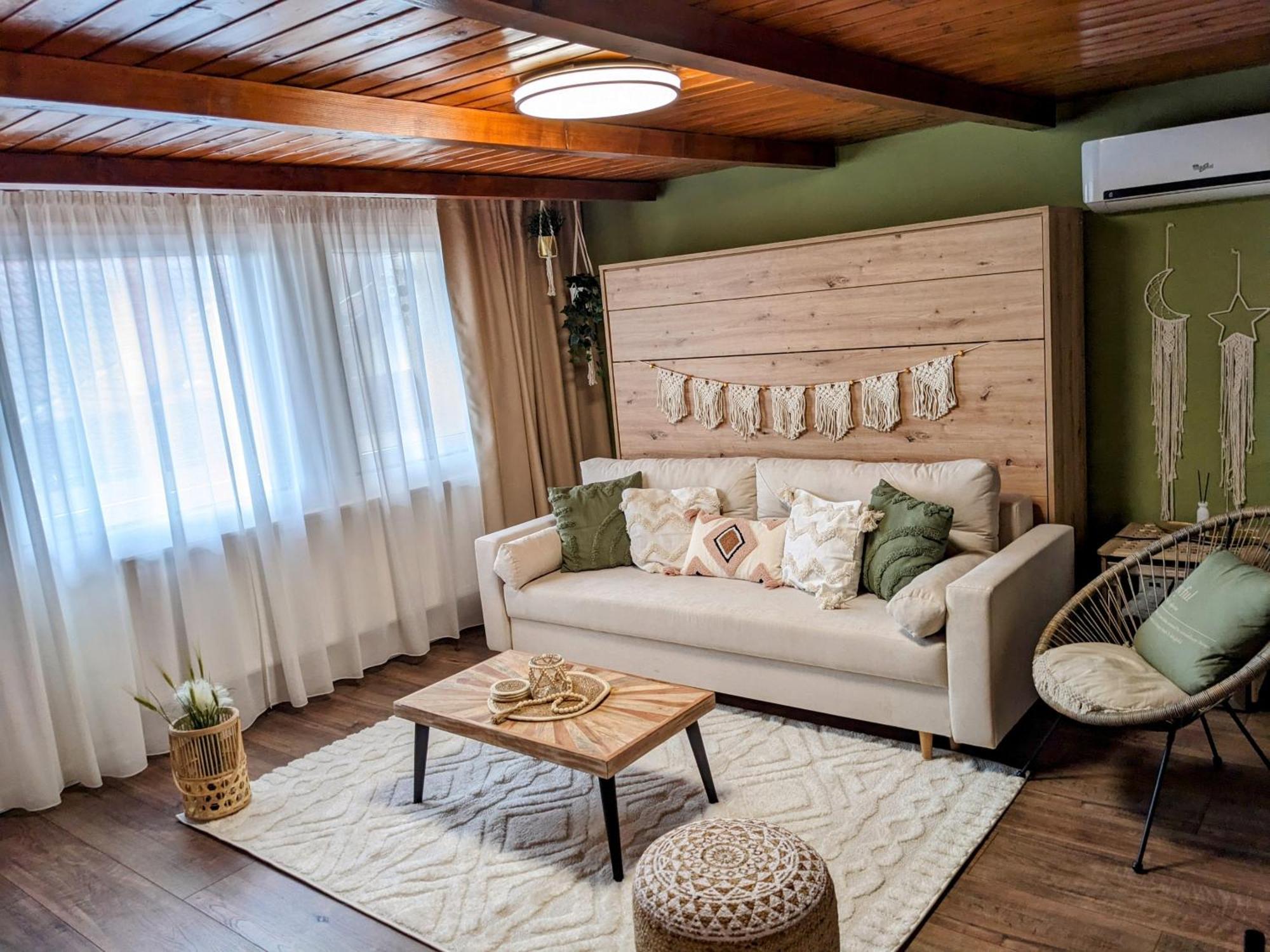 Tokaj Zlata Putna - Restaurant & Pension Vinicky Ngoại thất bức ảnh