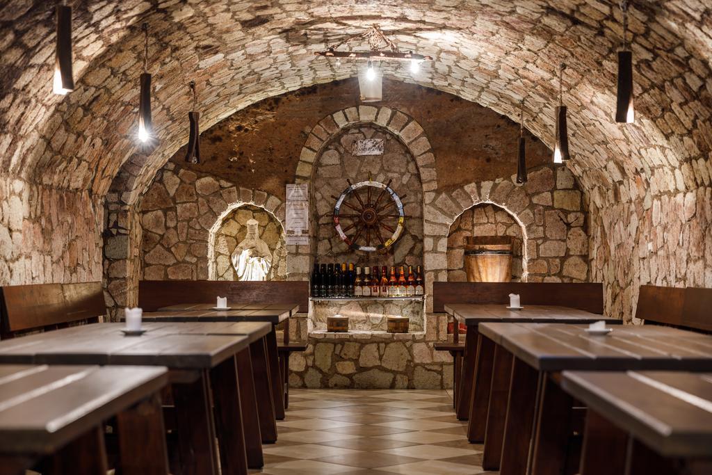 Tokaj Zlata Putna - Restaurant & Pension Vinicky Ngoại thất bức ảnh