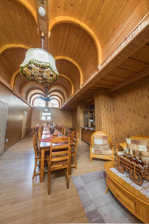 Tokaj Zlata Putna - Restaurant & Pension Vinicky Ngoại thất bức ảnh